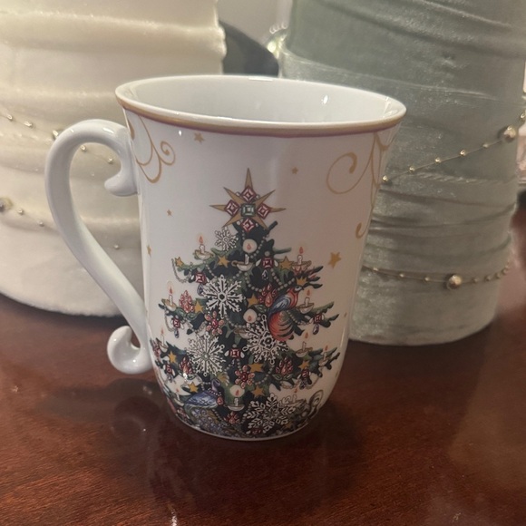 Twas the Night Before Christmas Santa on Train Mug - Picture 3 of 5